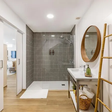 La Malvasia تيناجون